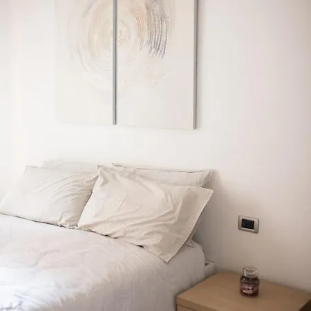 Apartment Dimora Martesana Milan